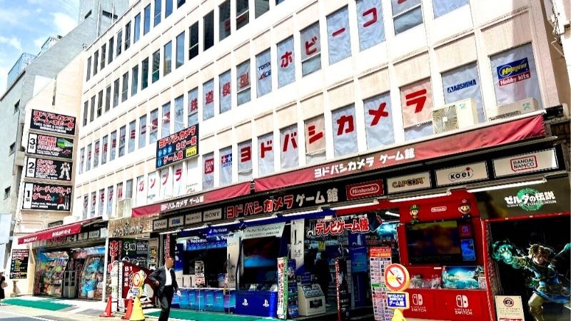 yodobashicamera_shinjukunishiguchihonten_gamekan ヨドバシカメラ 新宿西口本店 ゲーム館外観