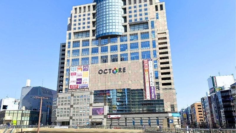 SHIMAMURA_hachiojioctoreten しまむら八王子オクトーレ店が入る建物