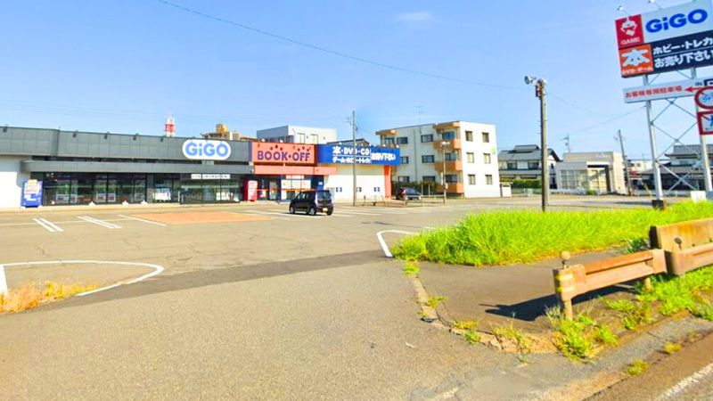 bookoff 福井米松店外観