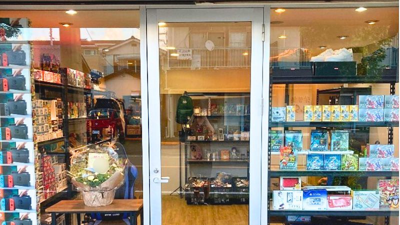 gamefrontier_kyushu ゲームフロンティア九州出入口